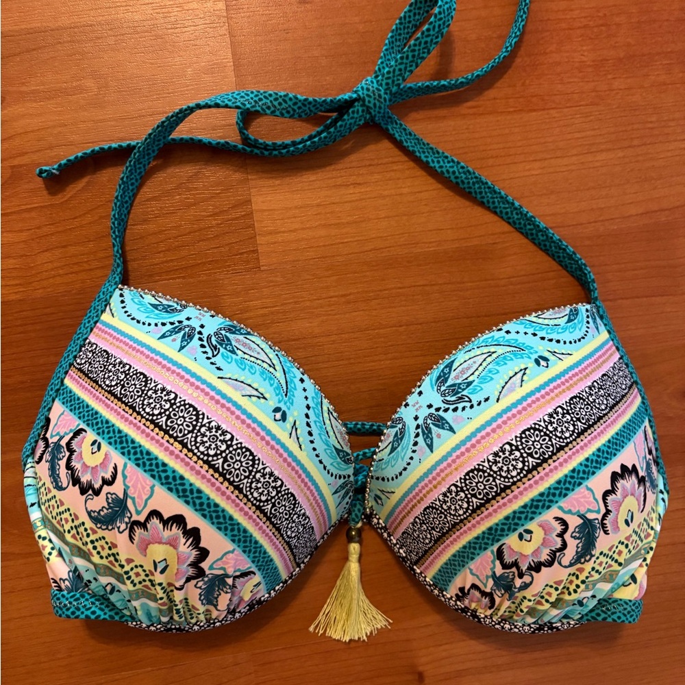 Shade & Shore Aqua and Black Patterned Underwire Bikini Top